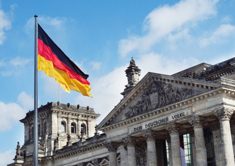 Germany’s Largest Bank Enters Crypto Custody: What it Means