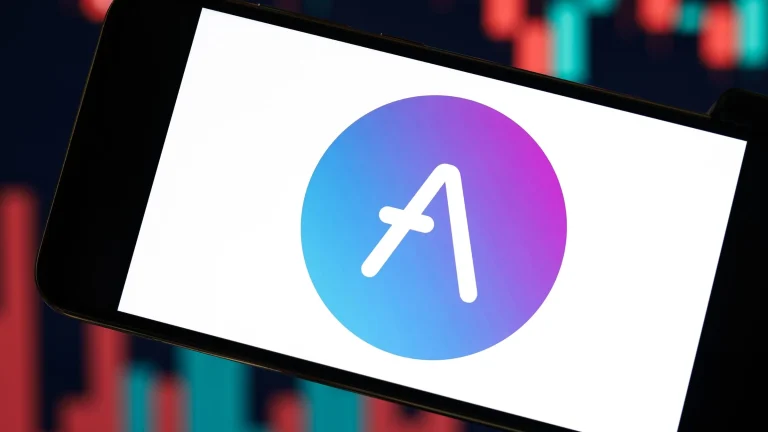 NY Judge Delays Aave Bid to Unlock $71M in ETH
