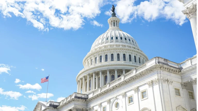 Bipartisan House Bill Directs Treasury to Study De Minimis Crypto Tax Exemption Within 180 Days