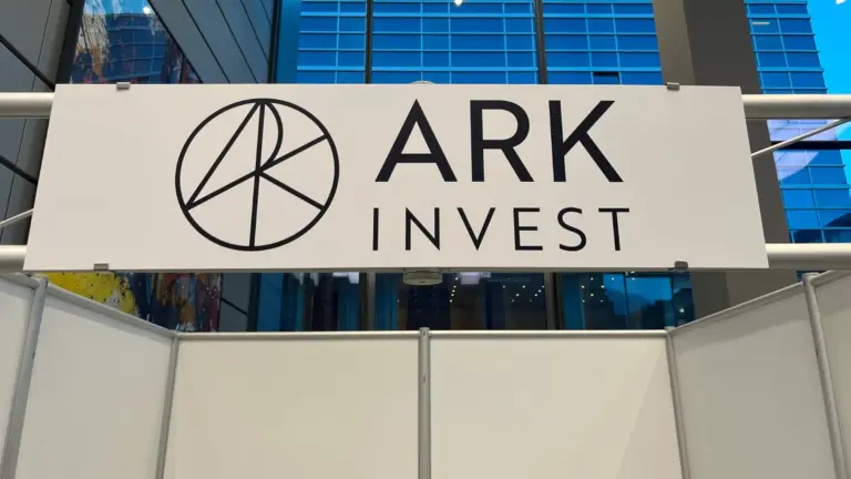 Ark Invest Buys $500M+ in SpaceX Shares on IPO Day