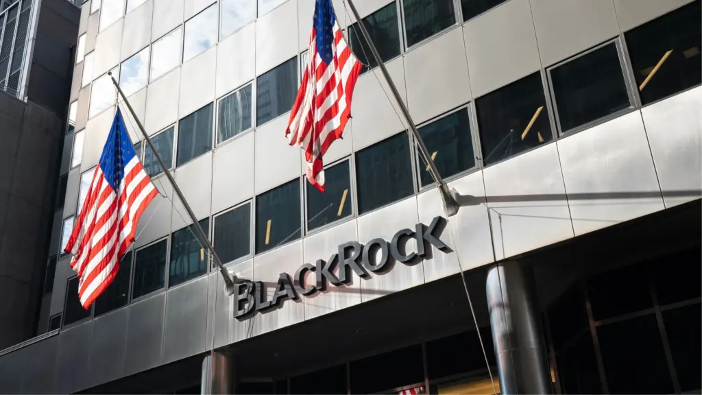 BlackRock’s Bitcoin Premium Income ETF Moves Closer to Launch With 8-A Filing