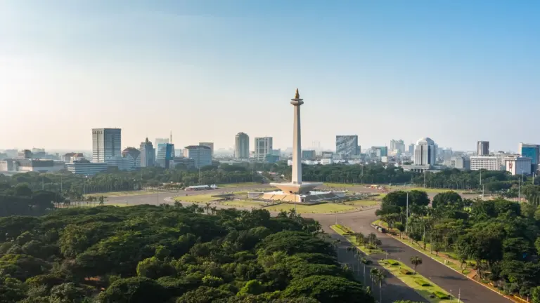 Indonesia Sets Crypto Influencer Certification Rules