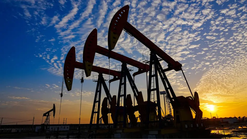 GCEX Adds Tokenized Oil as Crude Volatility Rises