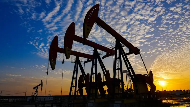GCEX Adds Tokenized Oil as Crude Volatility Rises