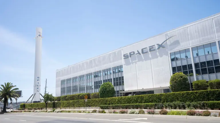 SpaceX Prices Record $75 Billion IPO, Bringing 18,712 BTC Treasury Into Public Markets