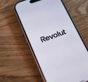 Revolut Gets Initial Dubai Approval for Crypto Services