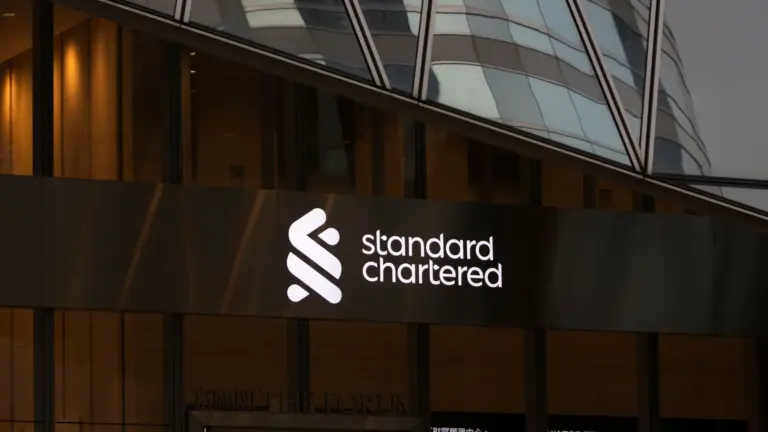Major Banks Deepen Ties To USDC As Institutional Demand Grows